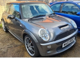 Mini Hatch 2003