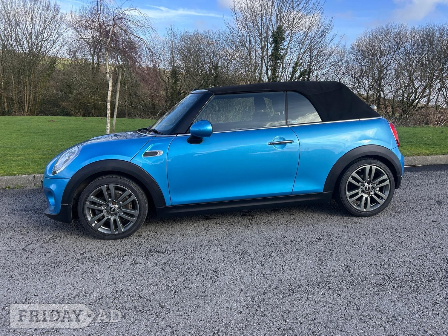 [ berth ]Mini Convertible