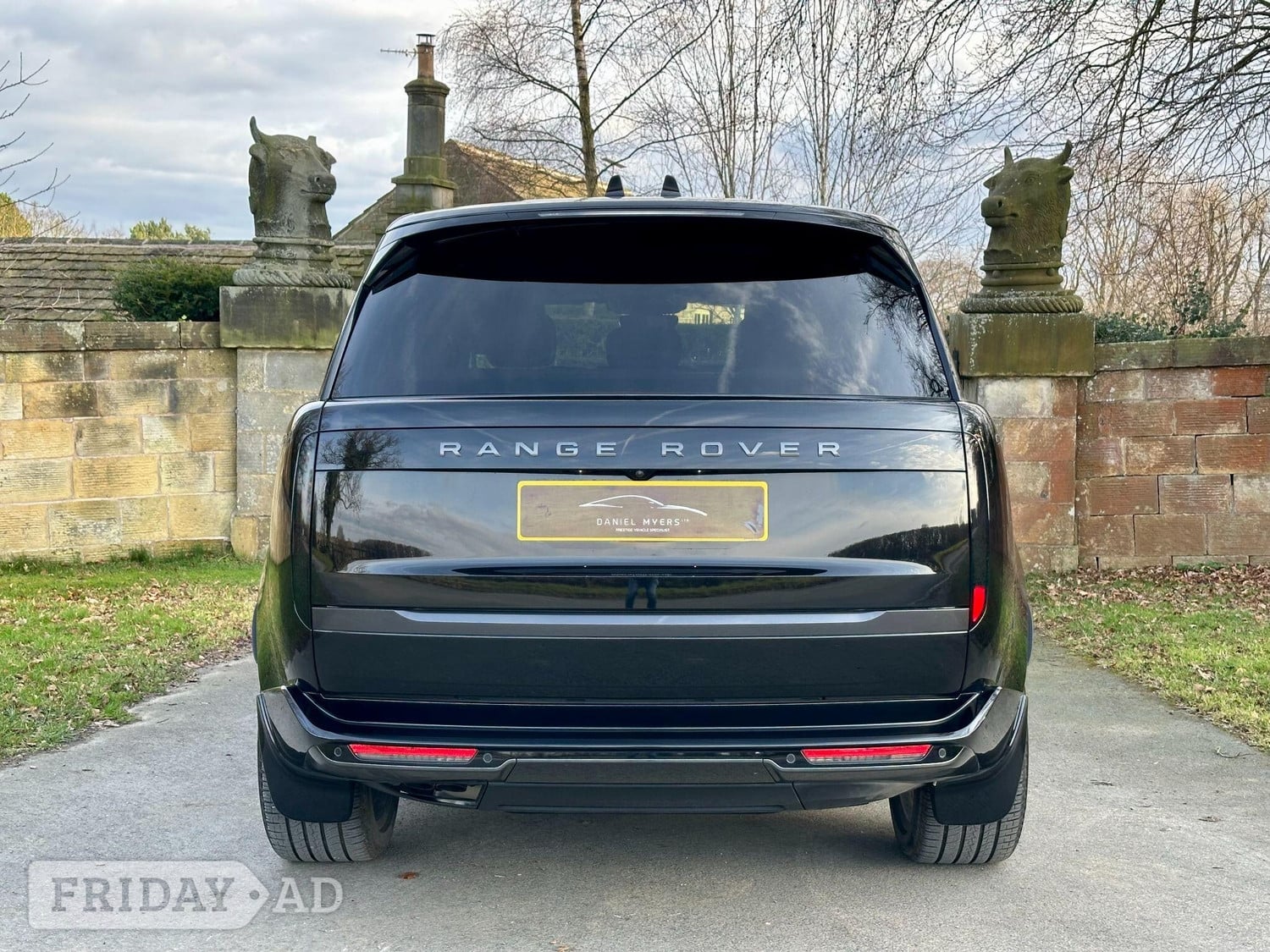 Land Rover Range Rover 2024 - Cars