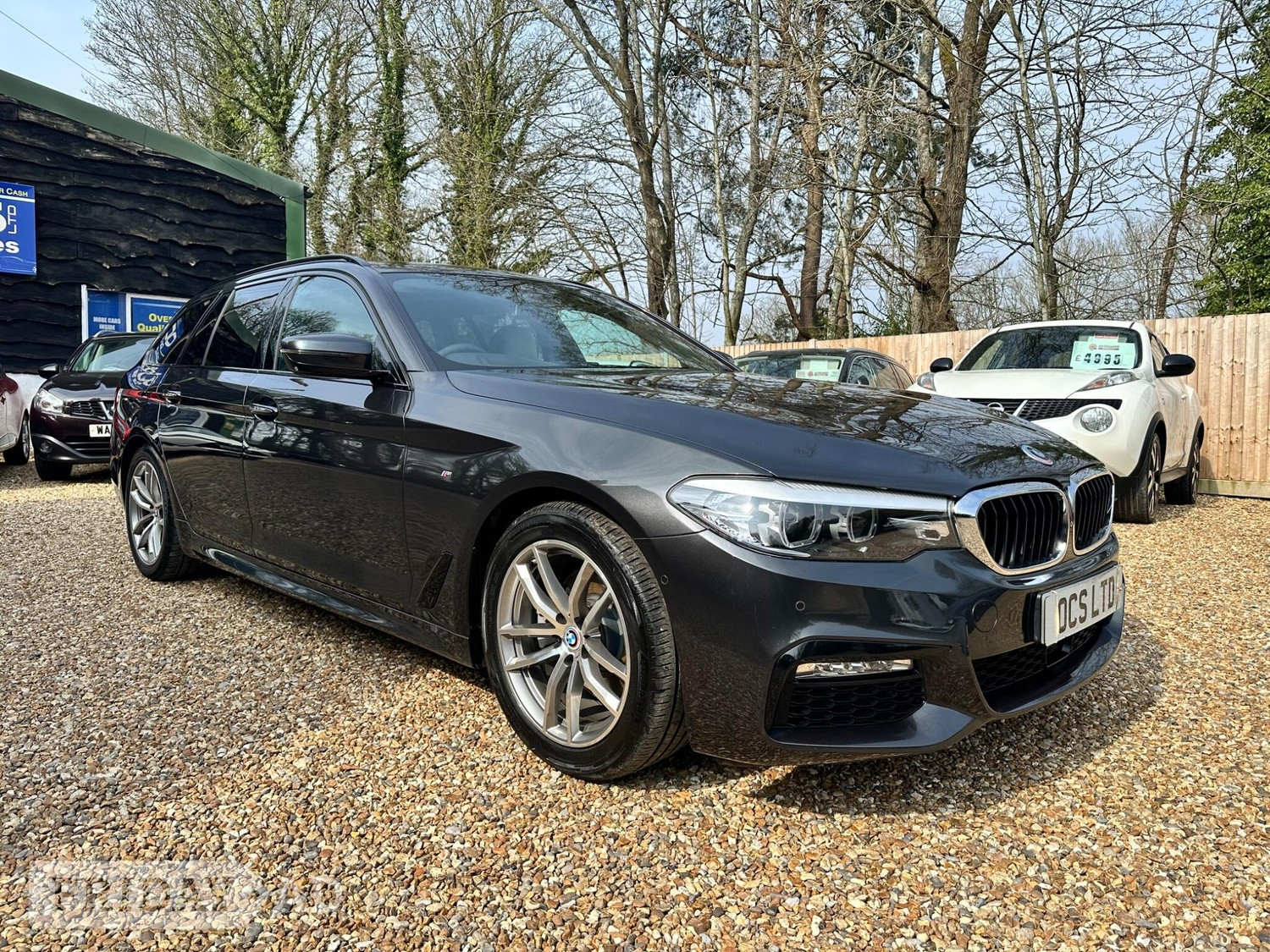 BMW 5 Series 2017 in Hook