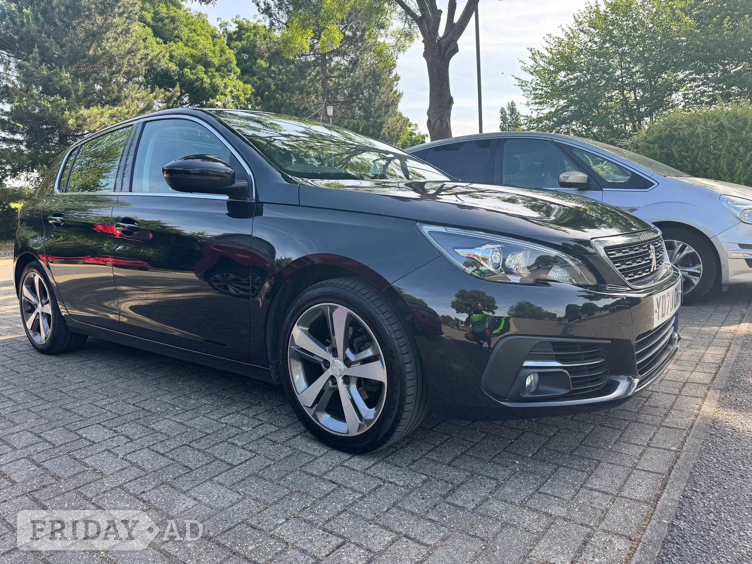 Peugeot 308 2020 in West Molesey