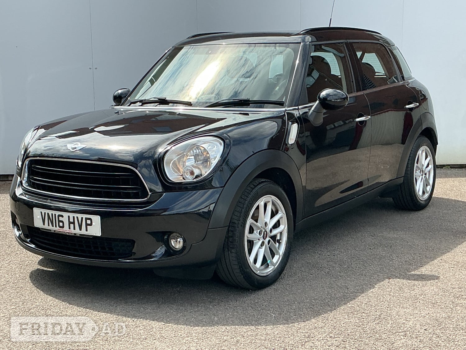 Mini Countryman 2016 in Porth
