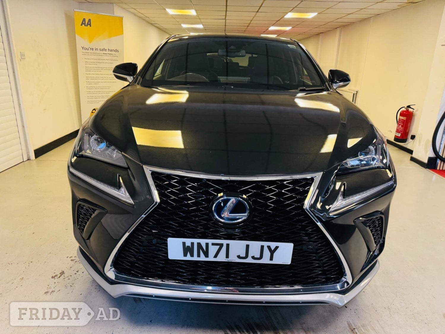 Lexus NX Stroud