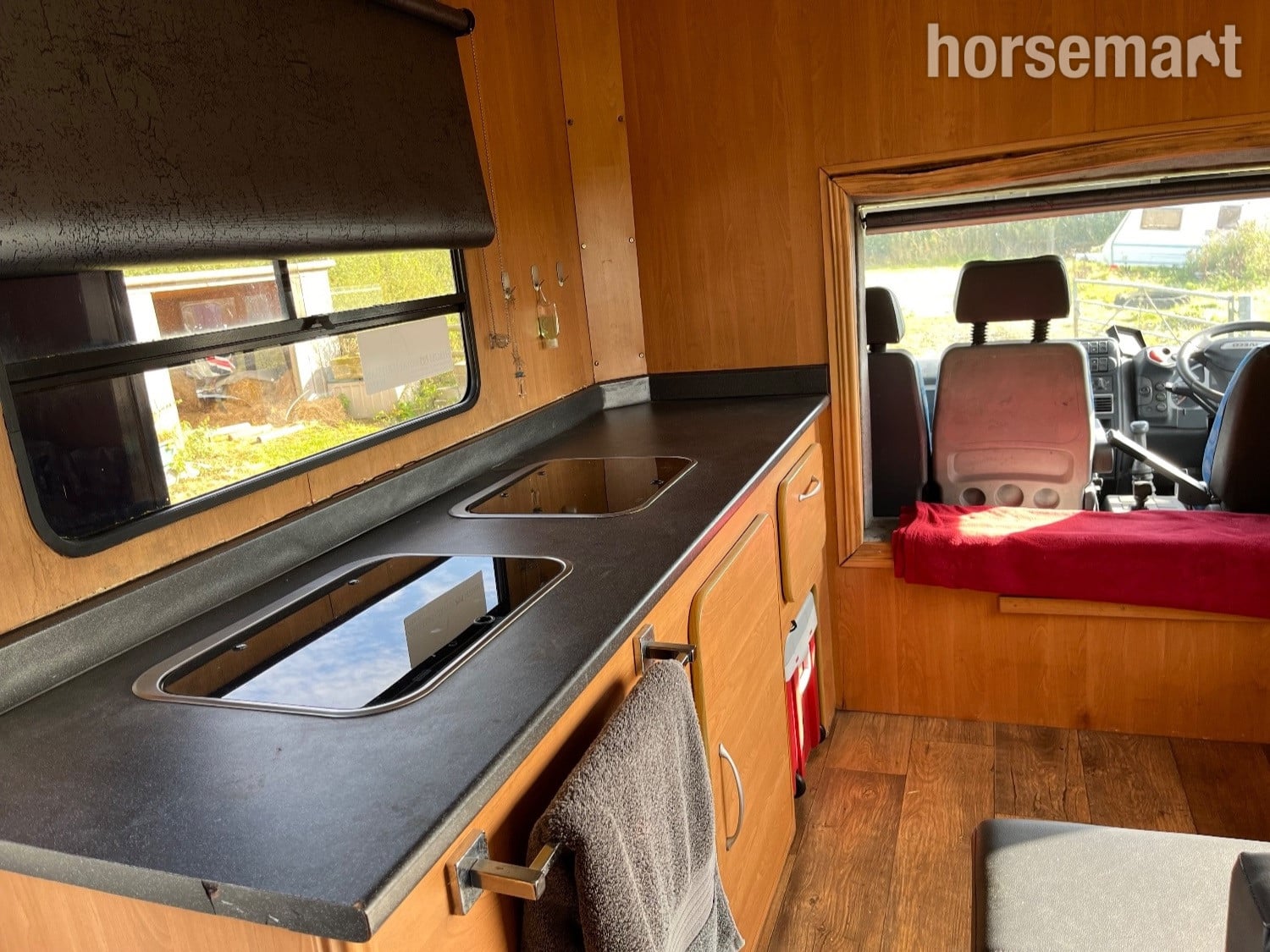 Minster Eurocargo Iveco Horsebox - Trailers & Horseboxes in Tamworth