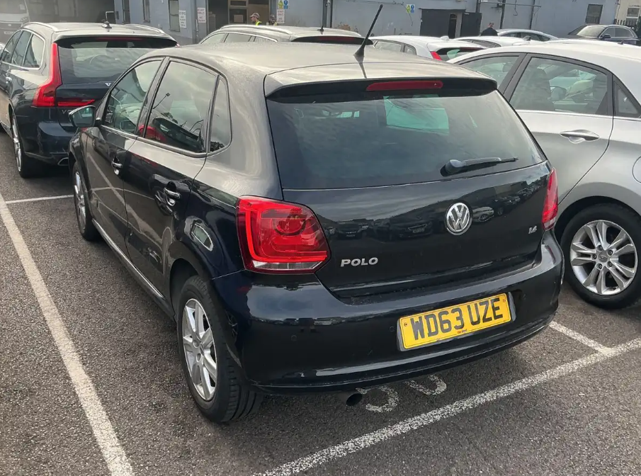 Volkswagen Polo 2014 - Cars in Harrow