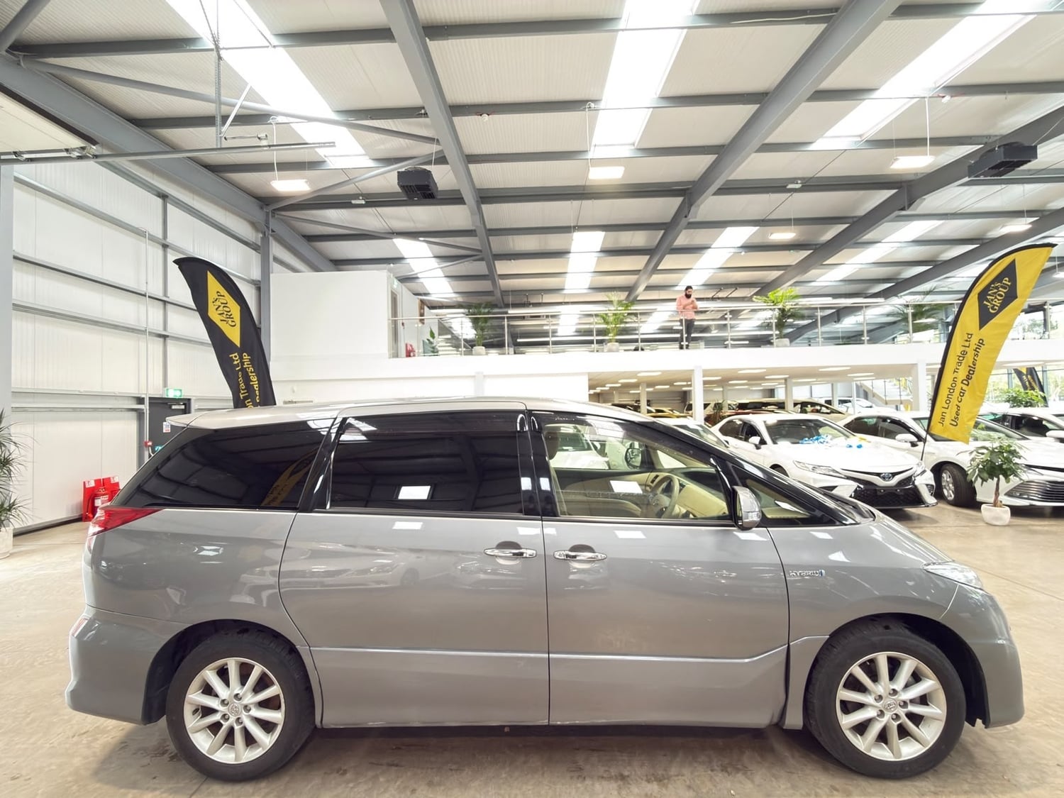 Toyota Estima Reading