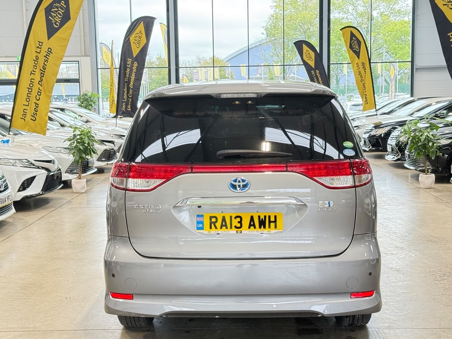 Toyota Estima 2013 - Cars in Reading