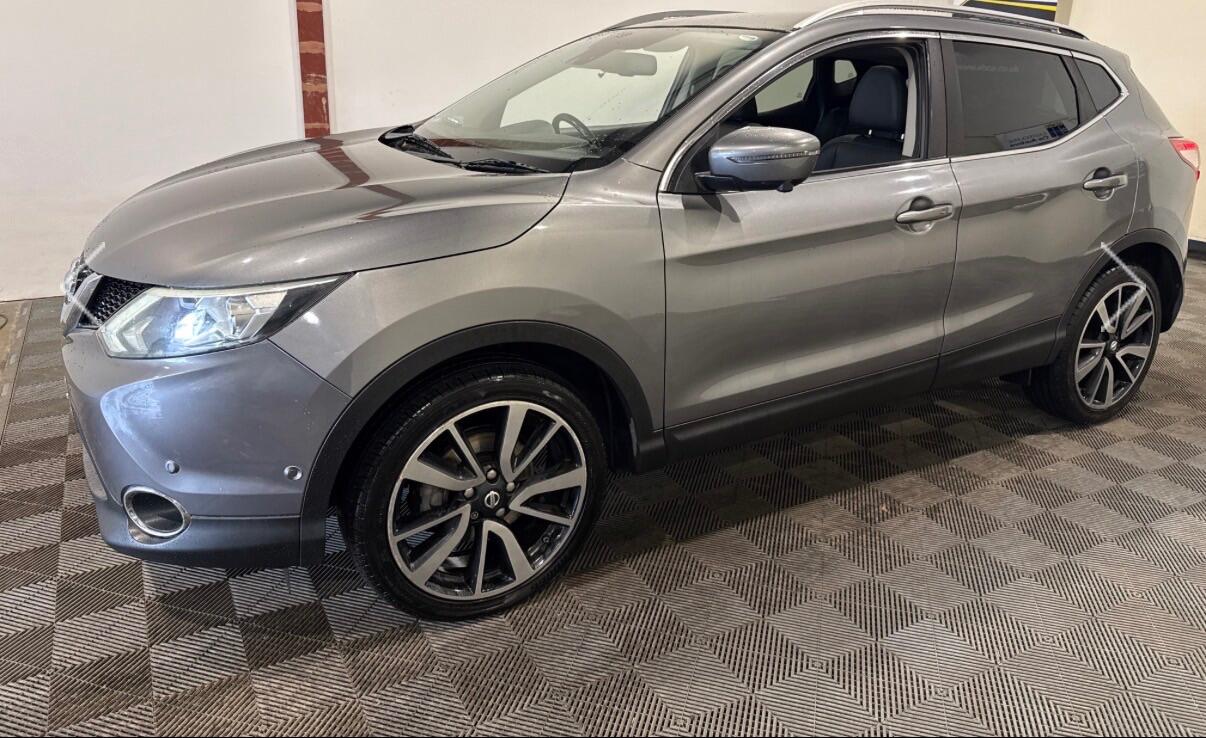 2014 Nissan Qashqai 1.5 dCi Tekna 2WD Euro 5 (s/s) 5dr - Cars in Lewes