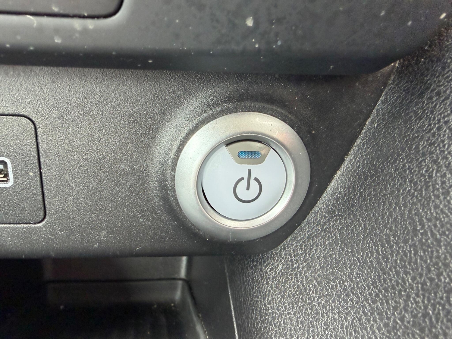 [ berth ]Nissan LEAF