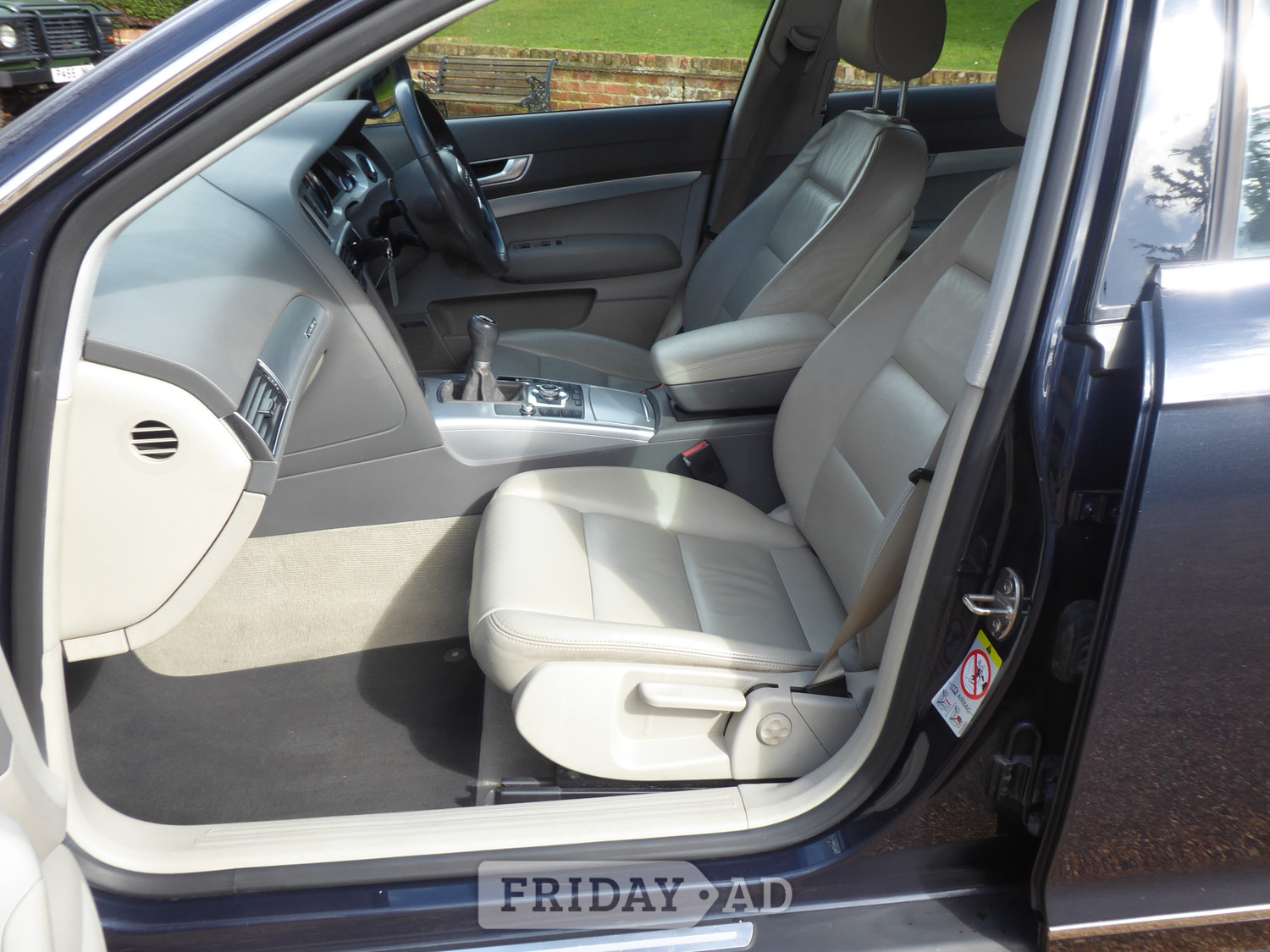 [ berth ]Audi A6 Avant