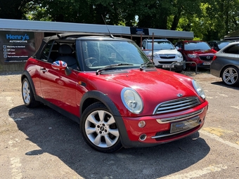 Mini Convertible 2004