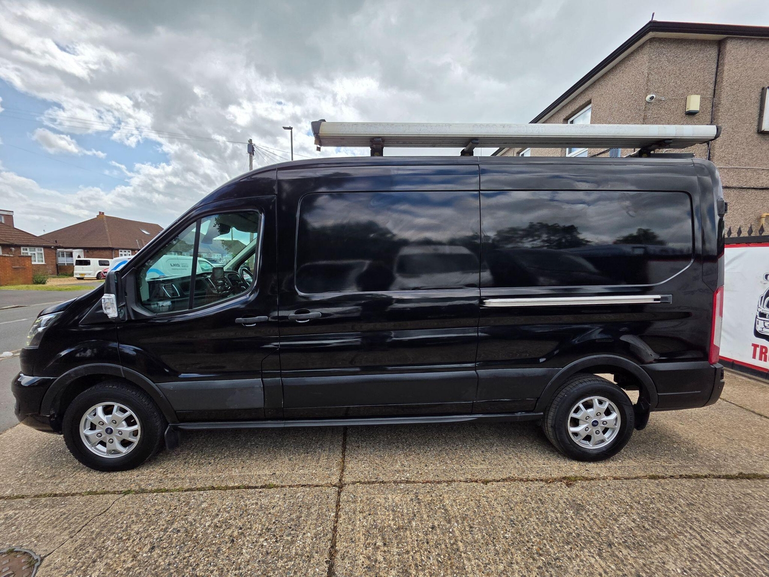 Ford Transit 2020 - Vans & Commercial Vehicles in Hounslow