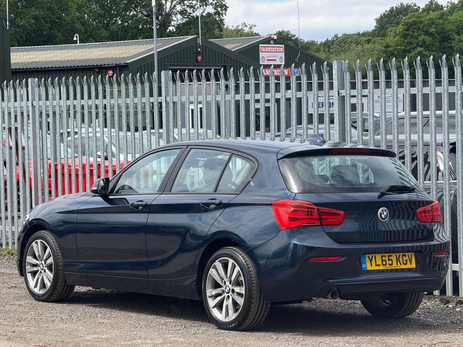 BMW 1 Series 2016 - Cars