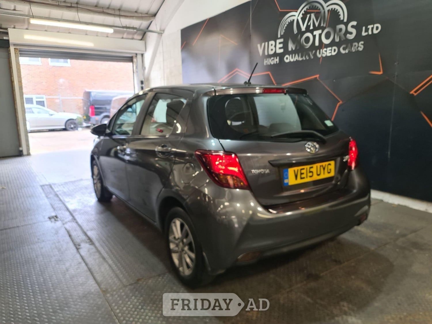 Toyota Yaris 2015 - Cars in Harrow