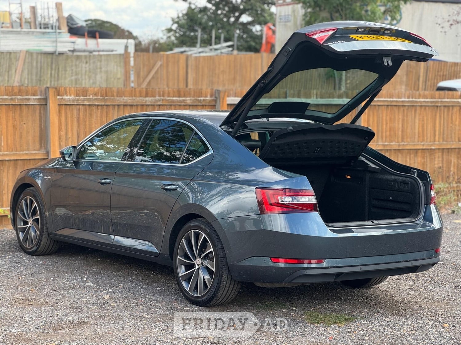 Skoda Superb 2018 - Cars in St. Albans