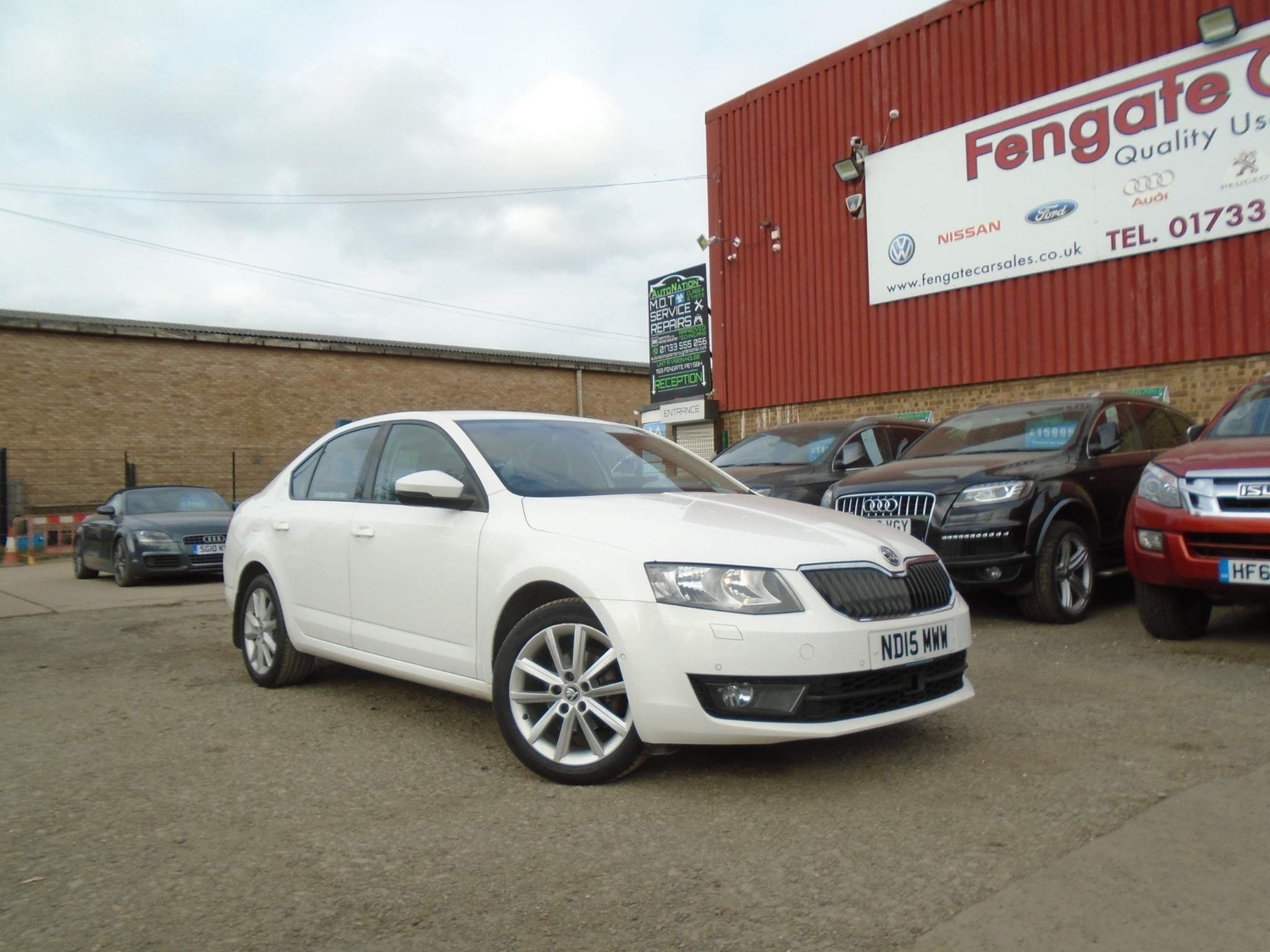 Skoda Octavia 2015 - Cars