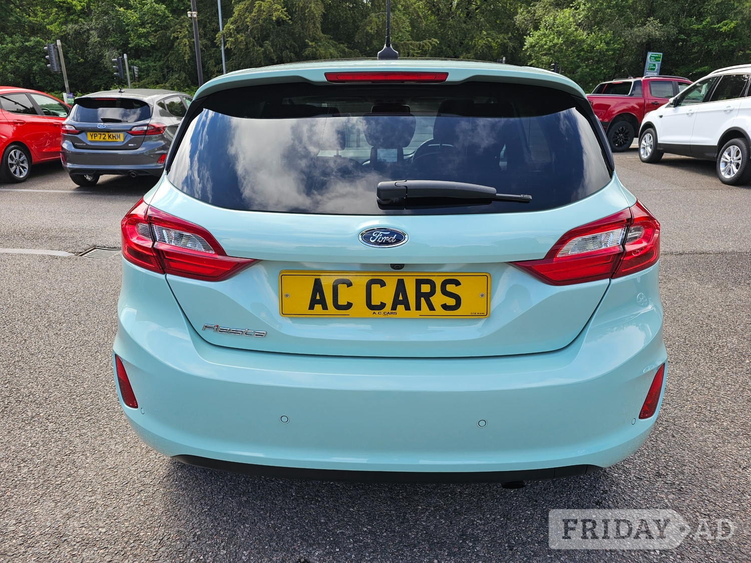 [ berth ]Ford Fiesta