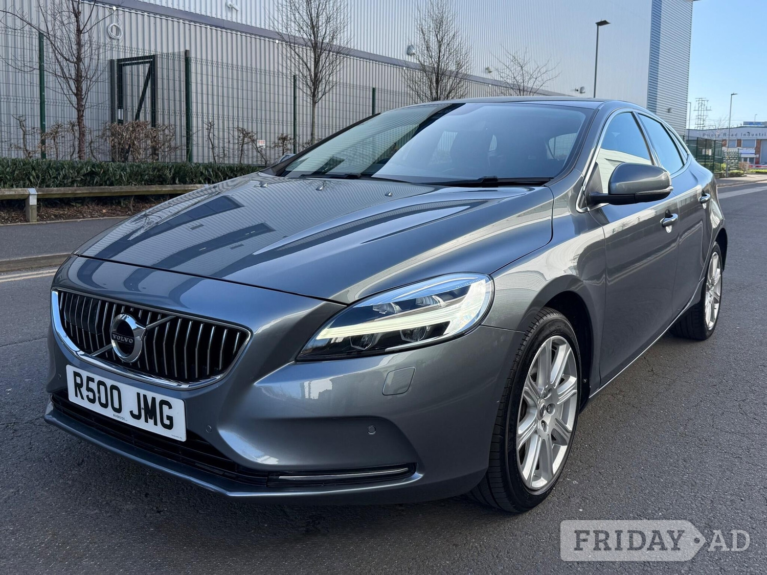 Volvo V40 2019 in Birmingham