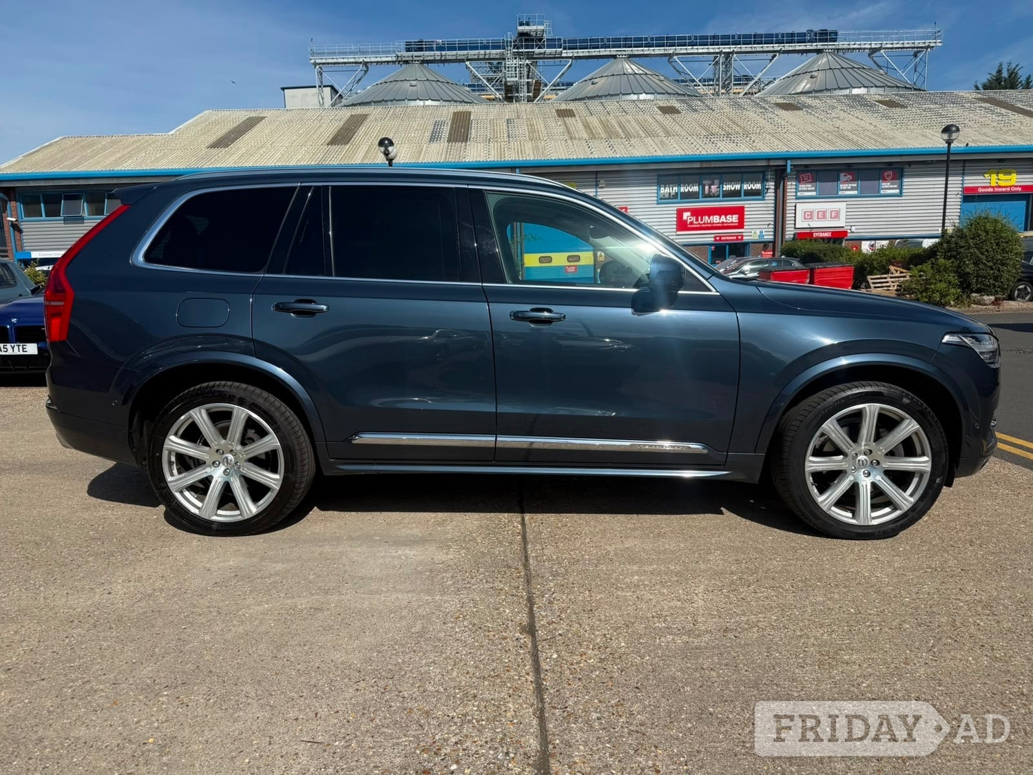 Volvo XC90 2019 - Cars in Bedford