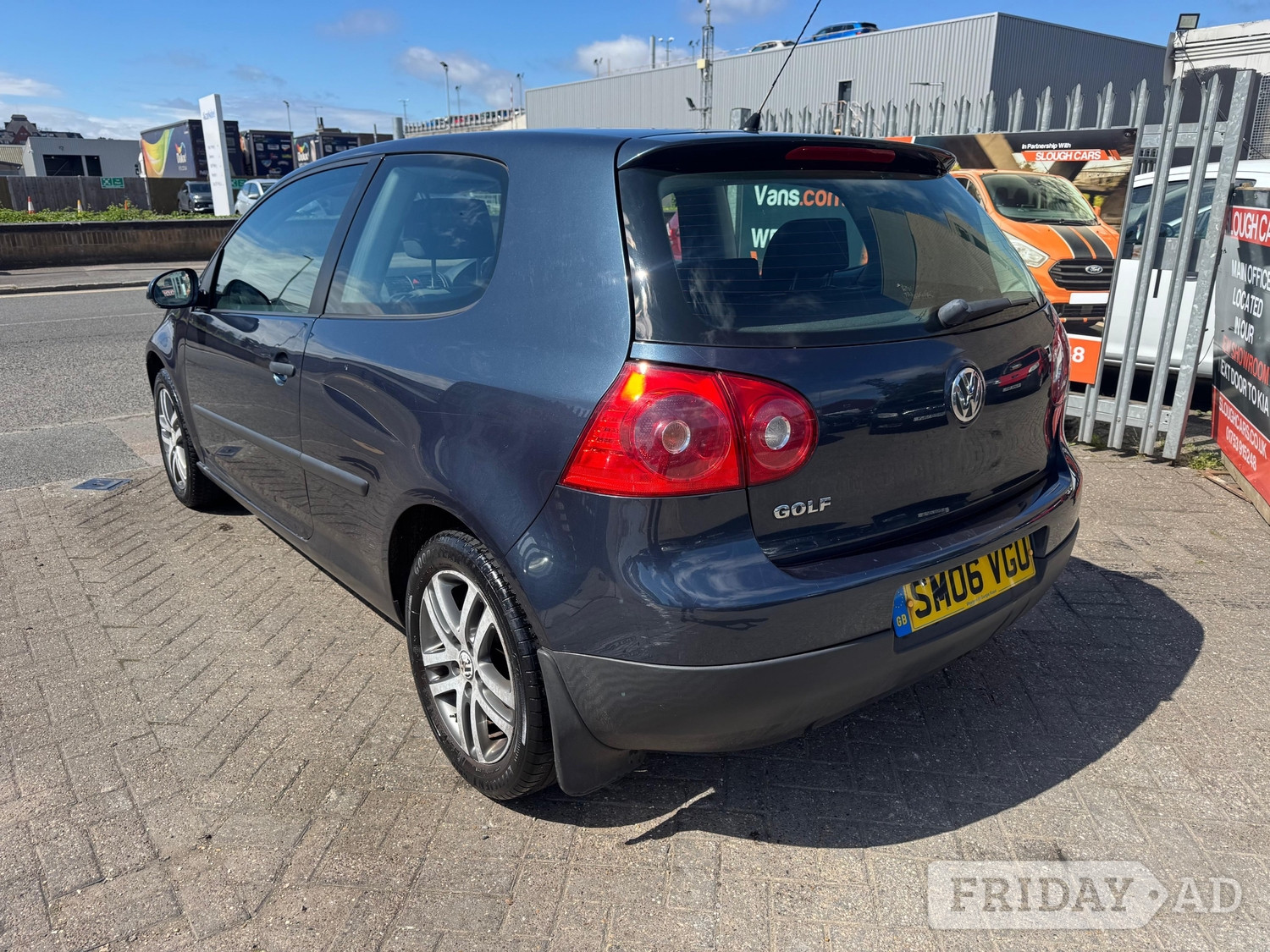 [ berth ]Volkswagen Golf