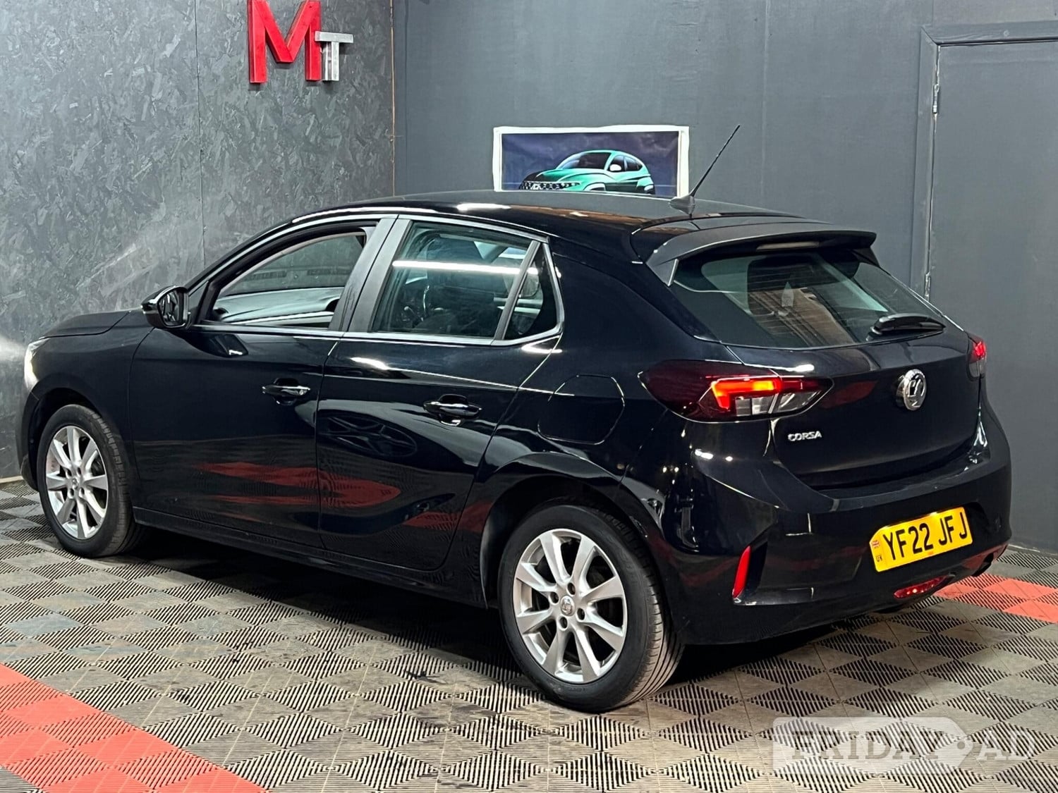 [ berth ]Vauxhall Corsa