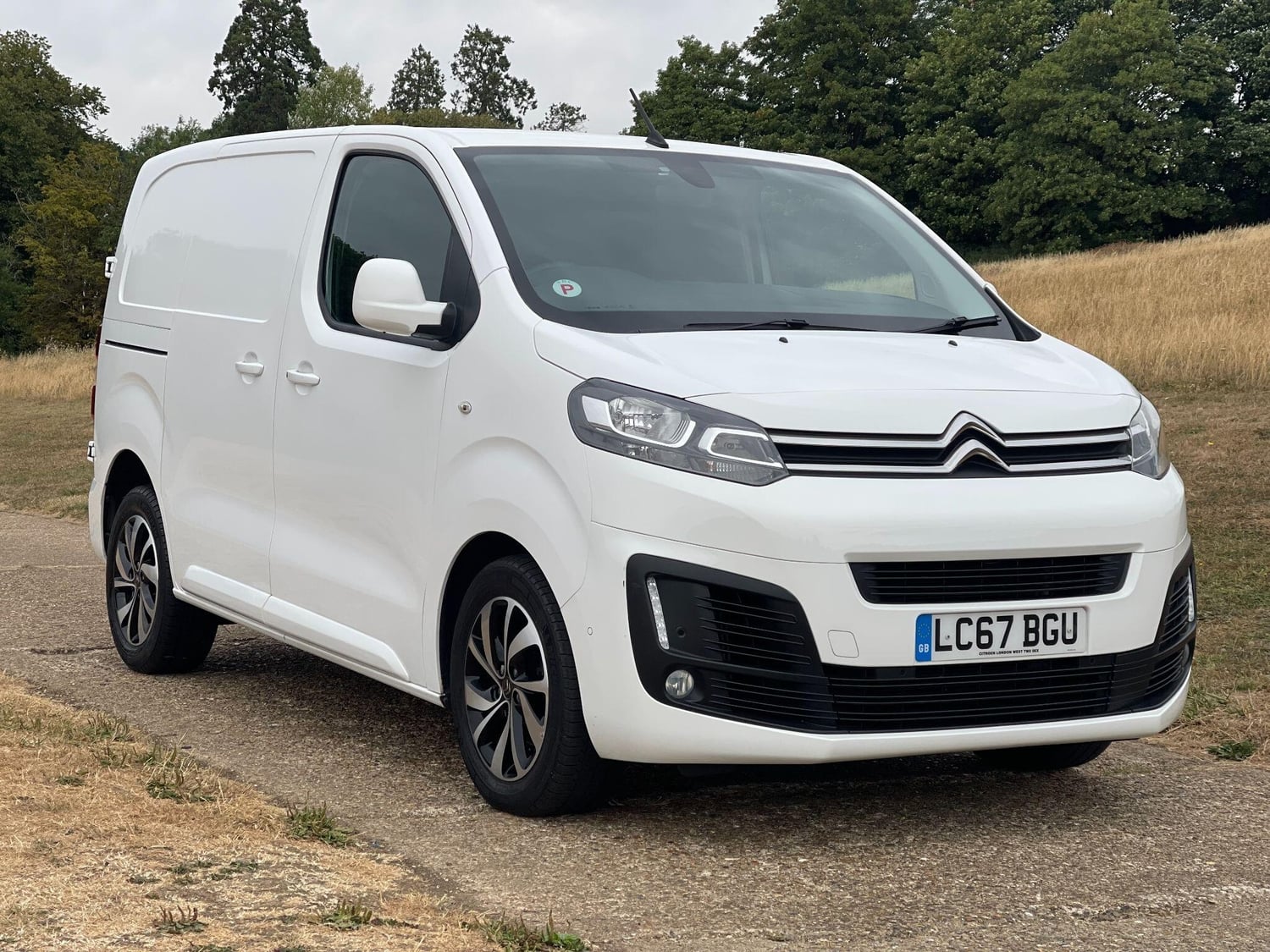 [ berth ]Citroen Dispatch