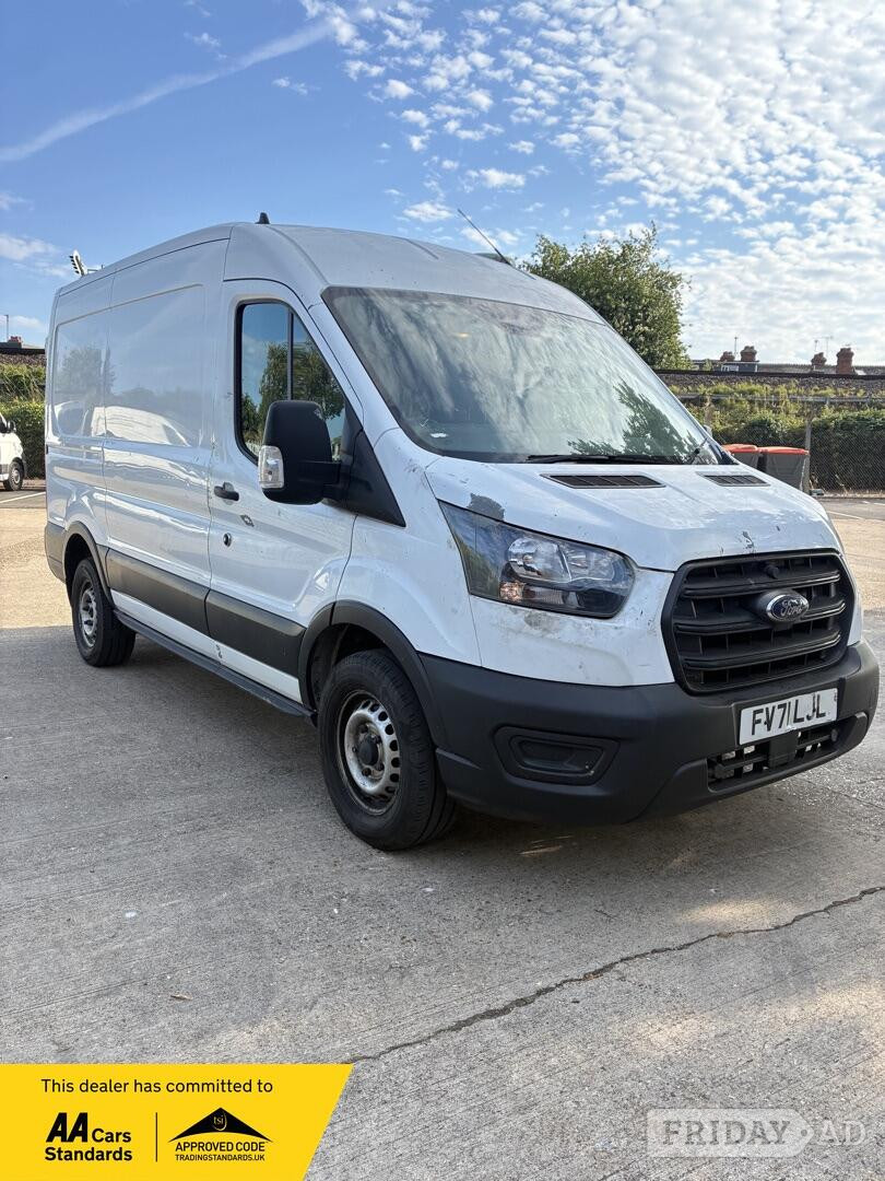 Ford Transit 2022 in Reading