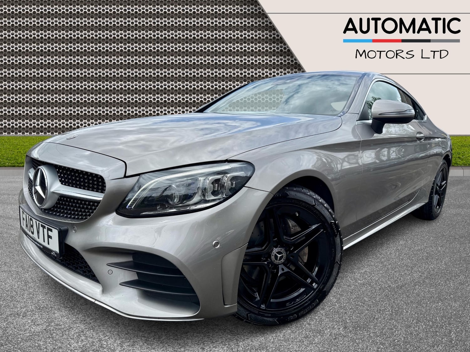 Mercedes-Benz C Class 2018 - Cars in Hillingdon