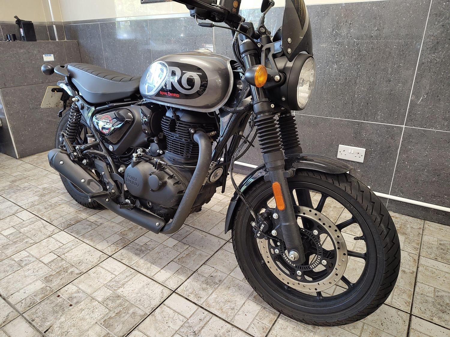 Royal Enfield Hunter 350 2024 - Motorbikes, Scooters & Quads