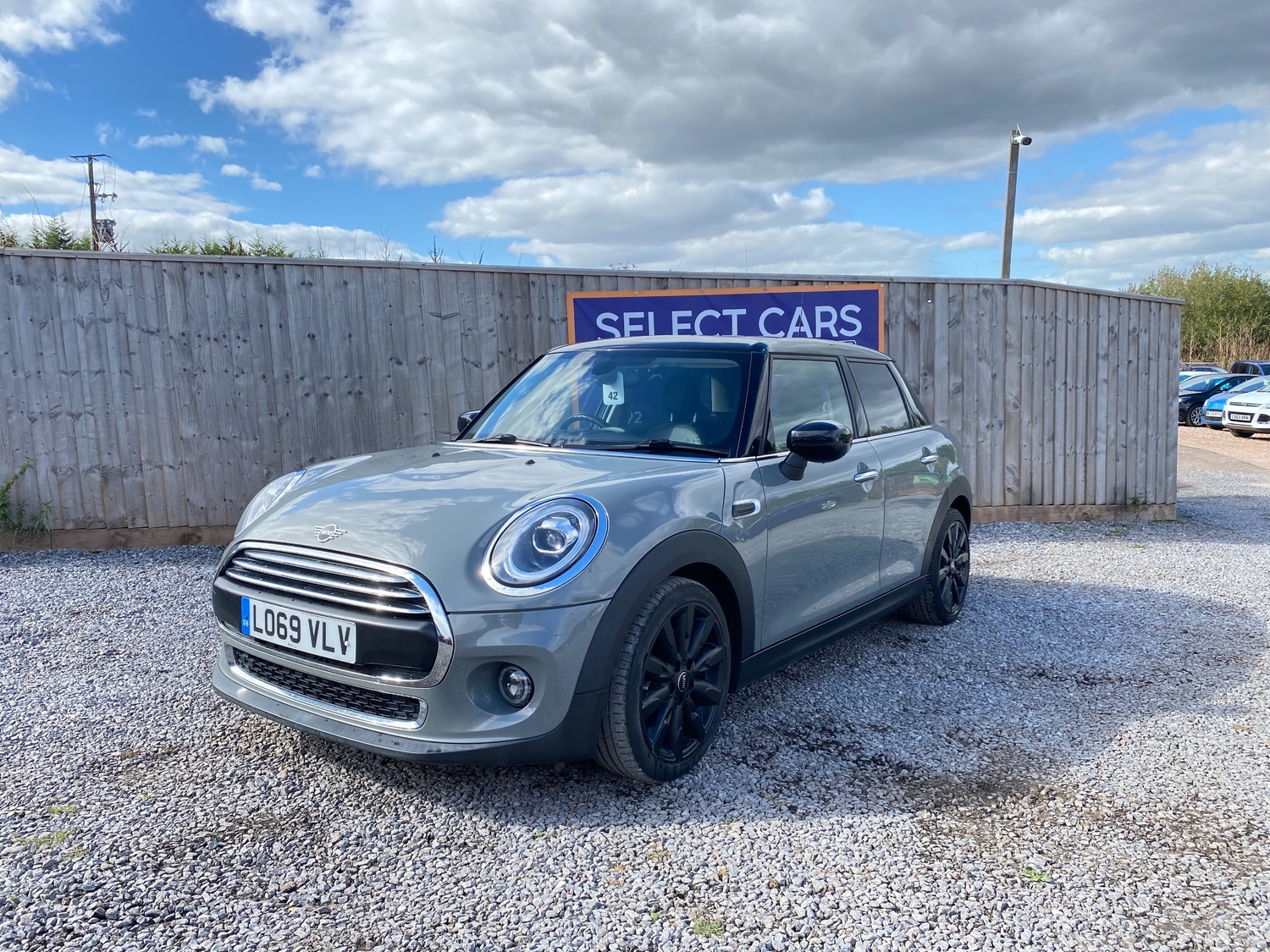 Mini Hatch 2019 - Cars in Exeter