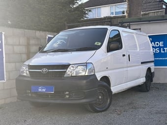 Toyota Hiace 2010