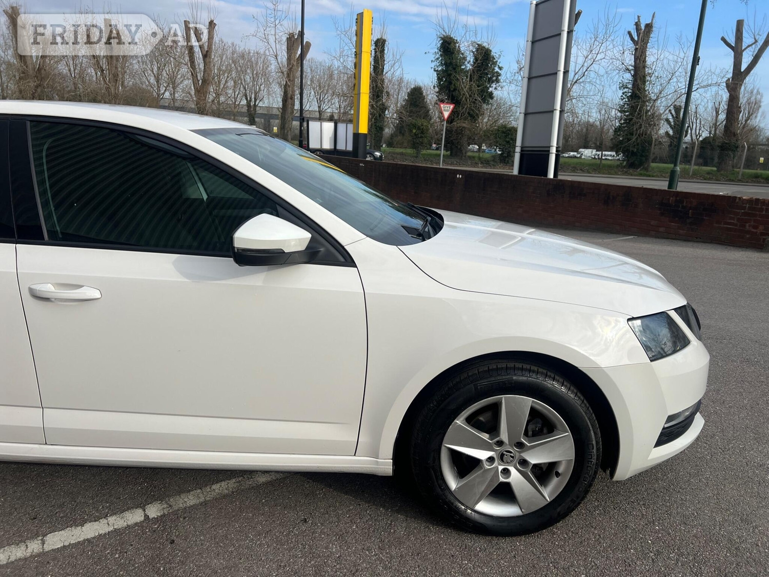 [ berth ]Skoda Octavia