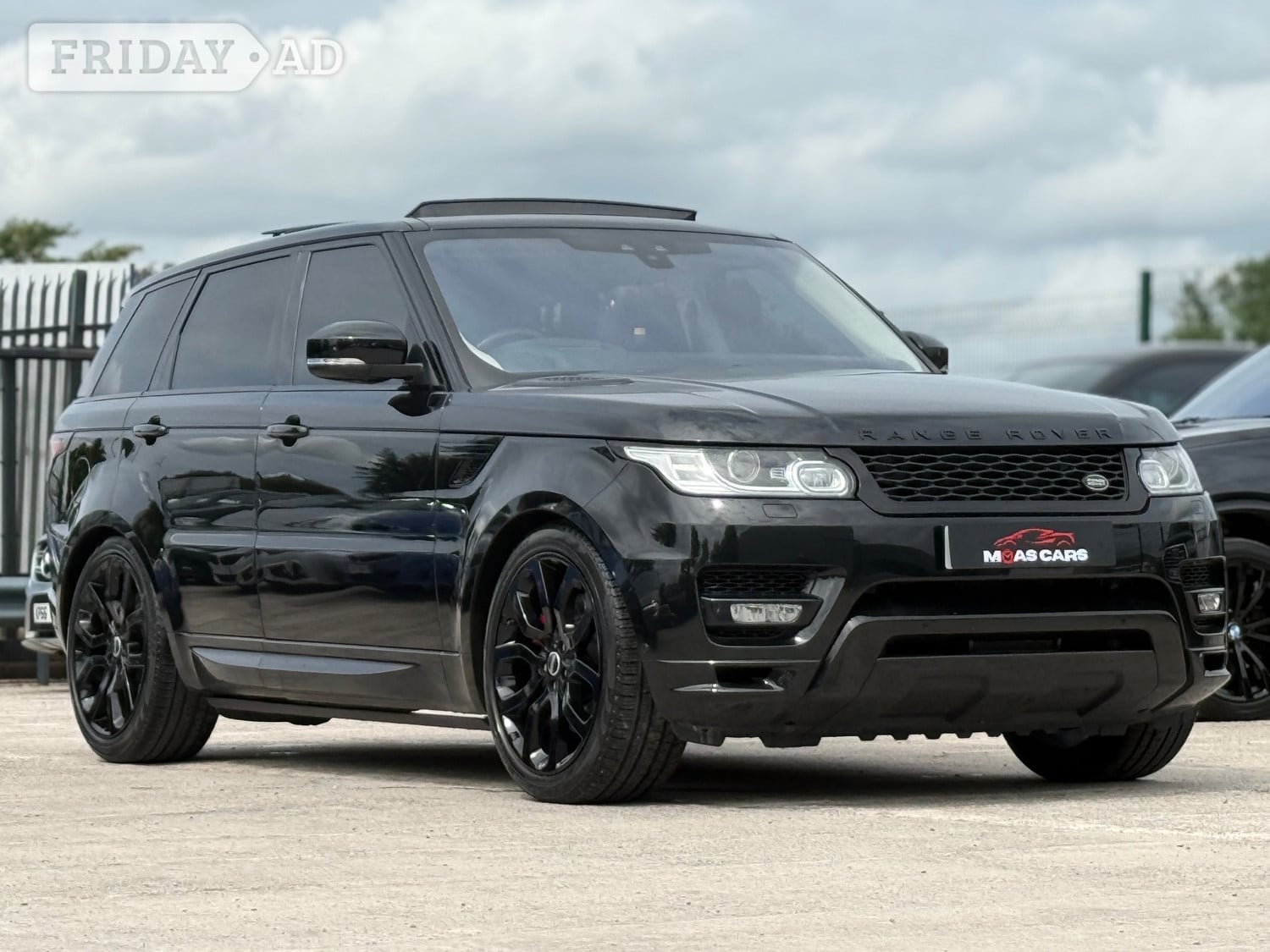 [ berth ]Land Rover Range Rover Sport