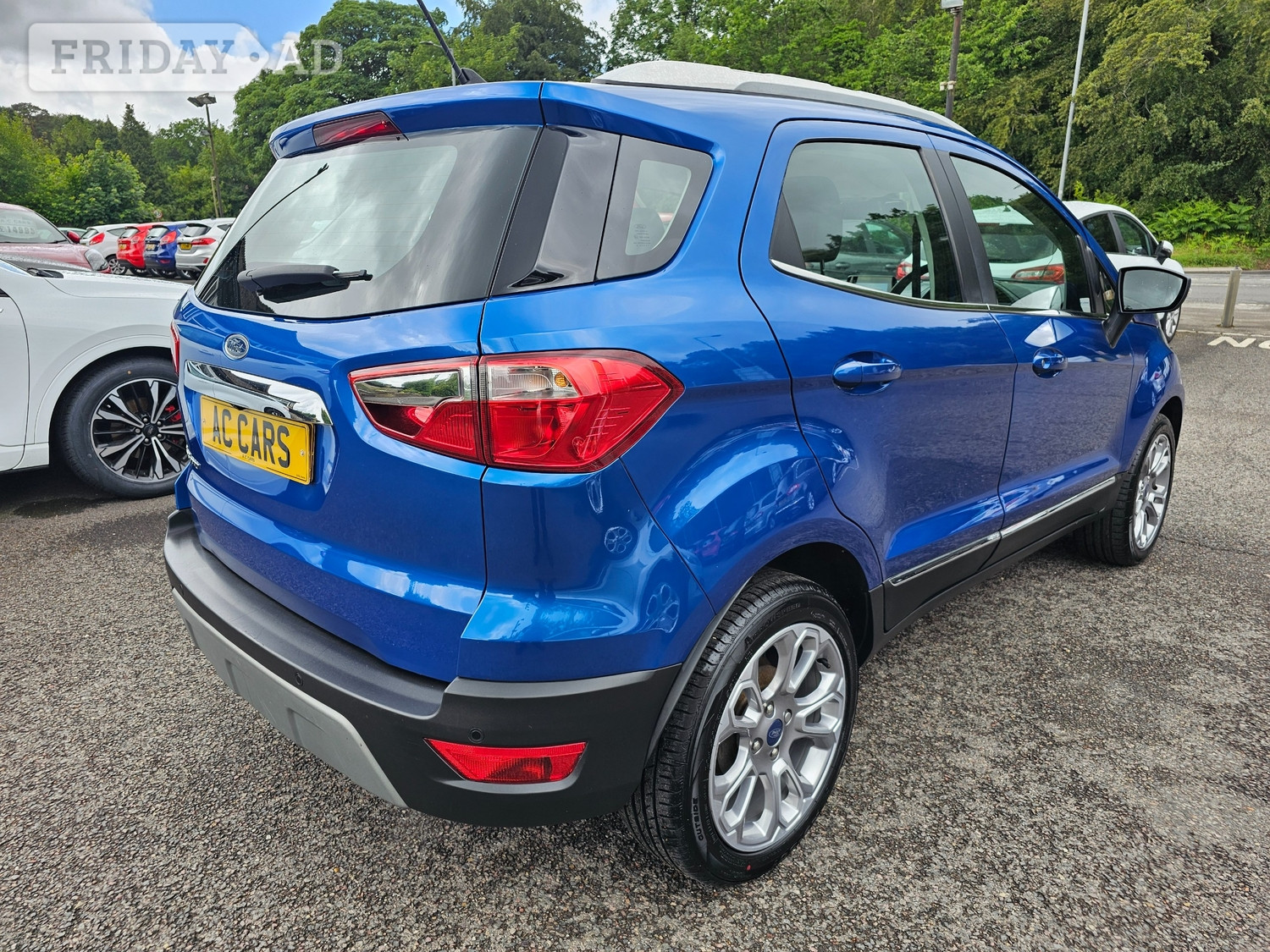 [ berth ]Ford Ecosport