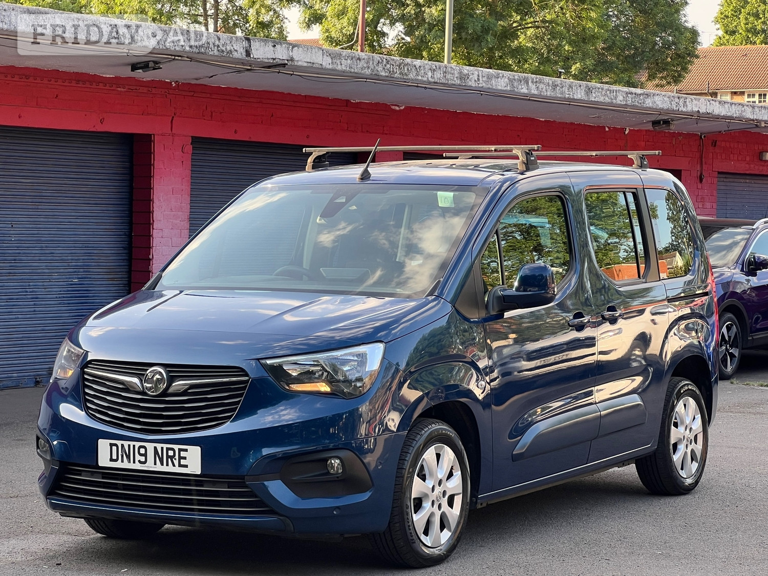[ berth ]Vauxhall Combo Life