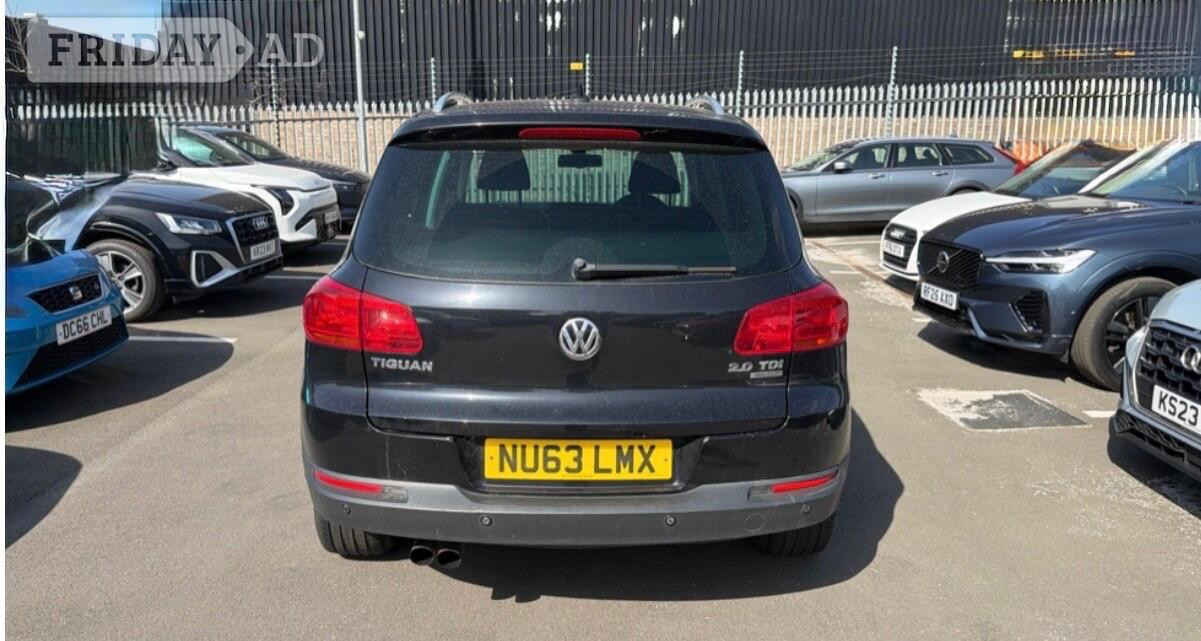 Volkswagen Tiguan 2013 - Cars