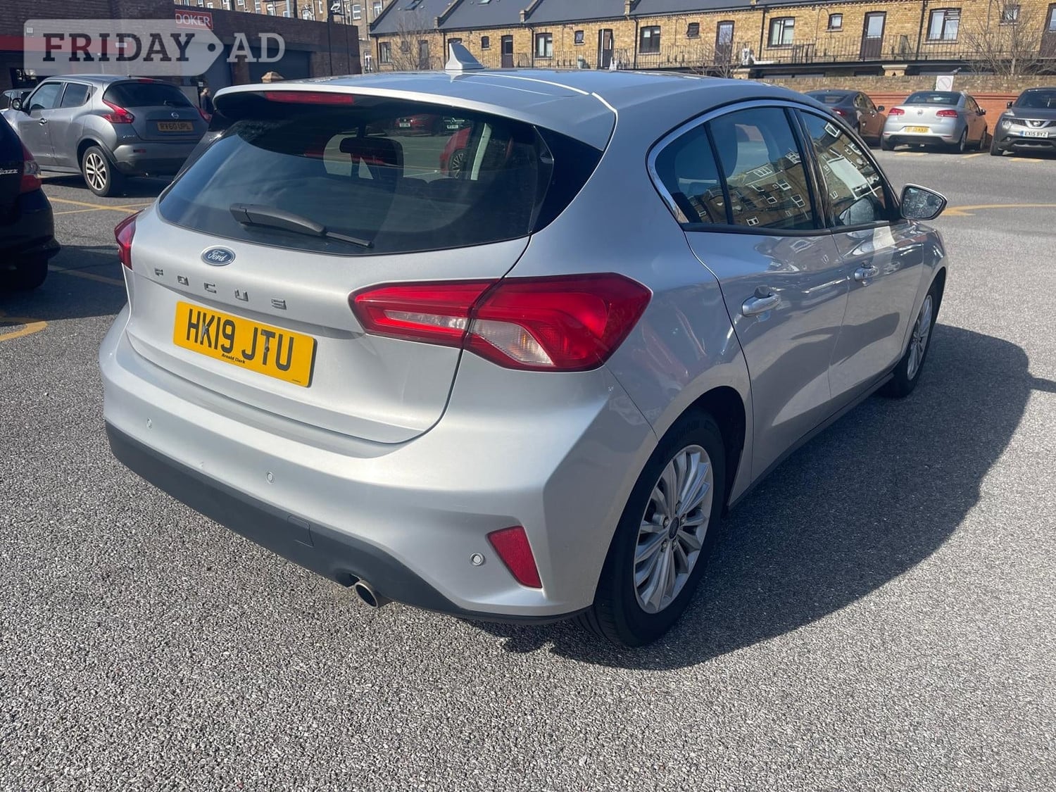 Ford Focus 2019 - Cars