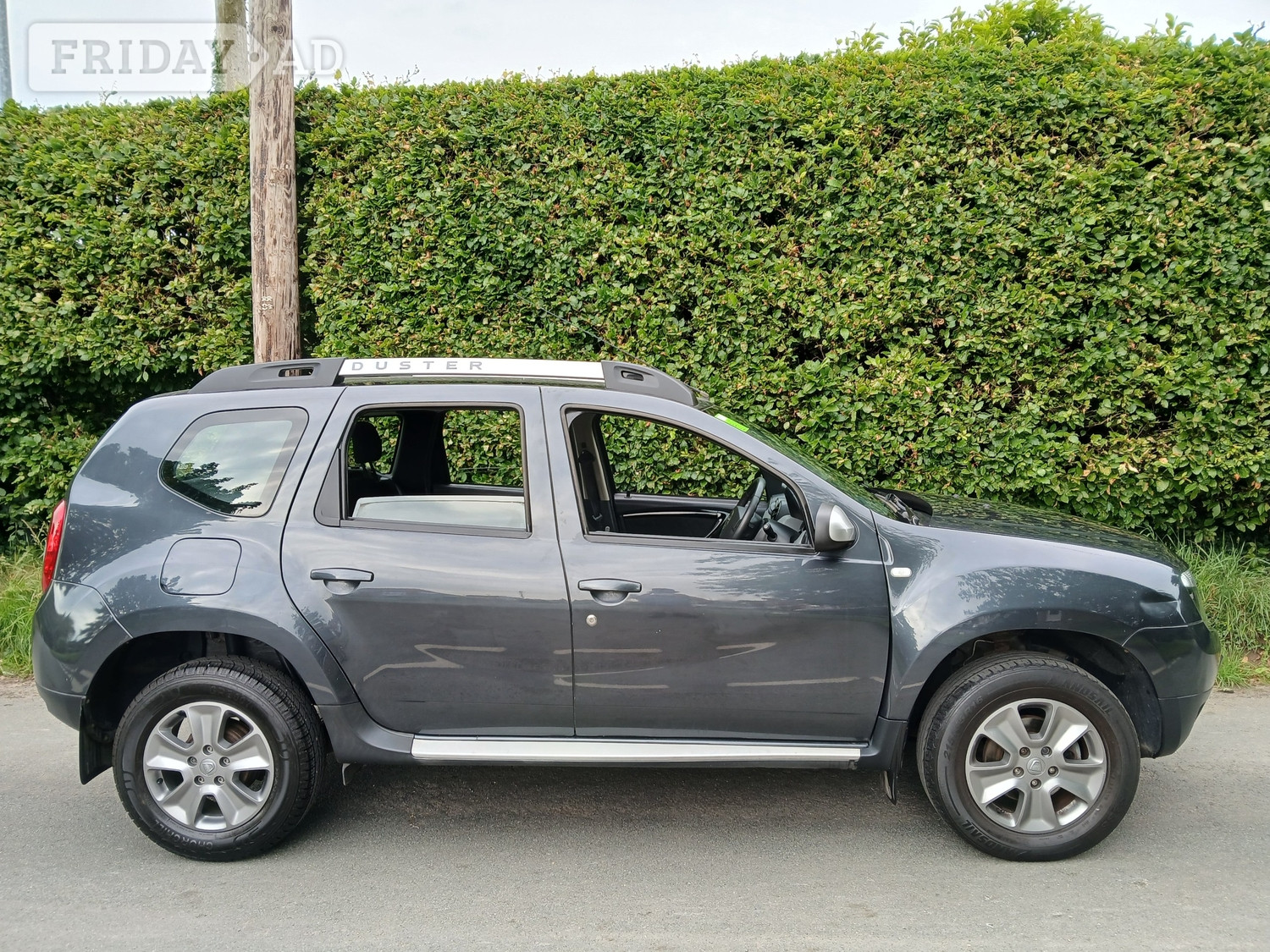 [ berth ]Dacia Duster