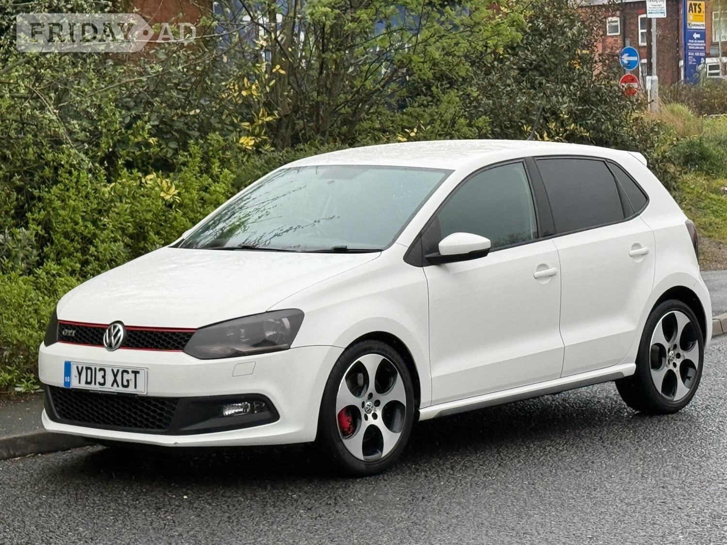 Volkswagen Polo 2013 - Cars in Stockport