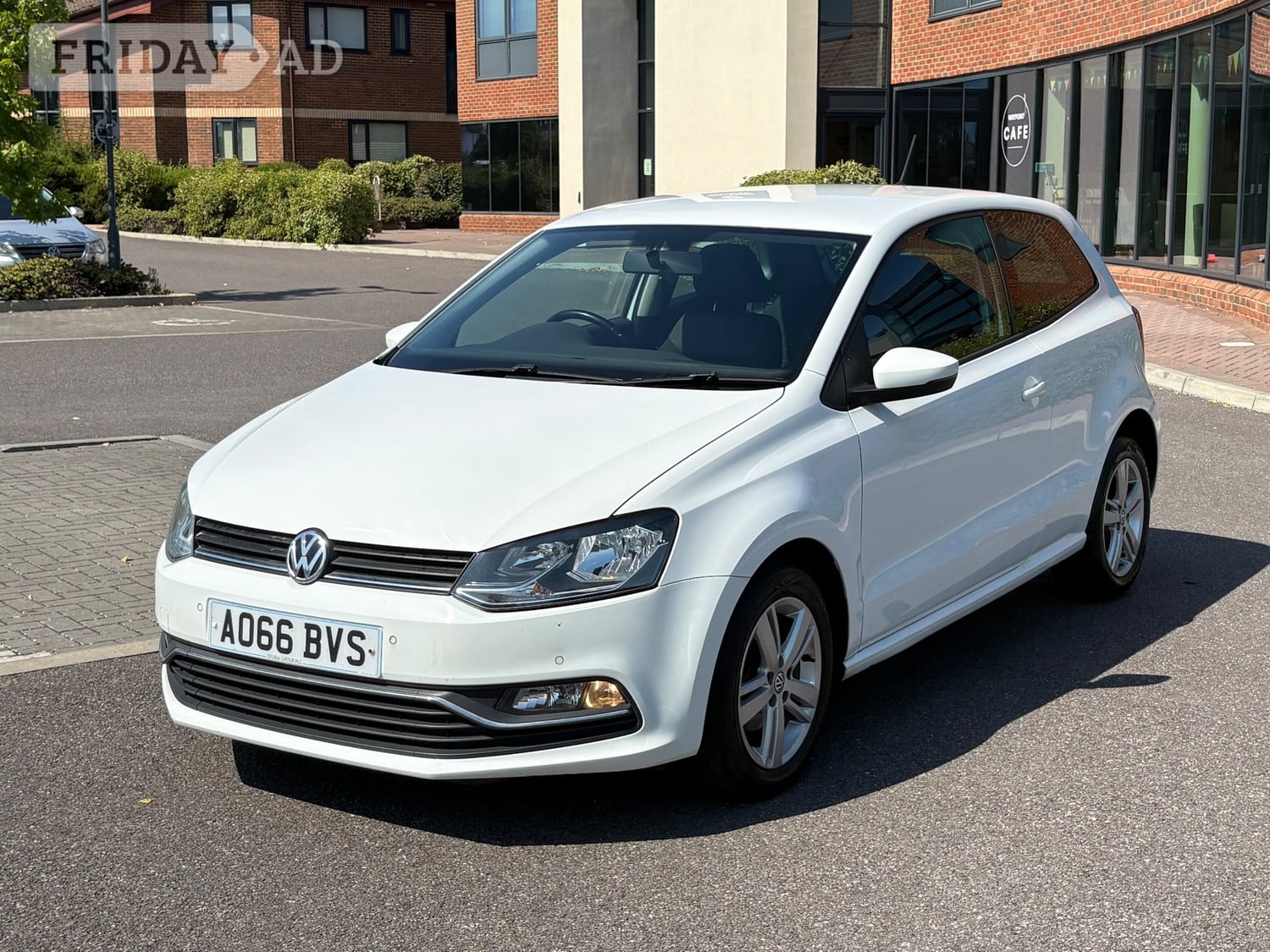 [ berth ]Volkswagen Polo