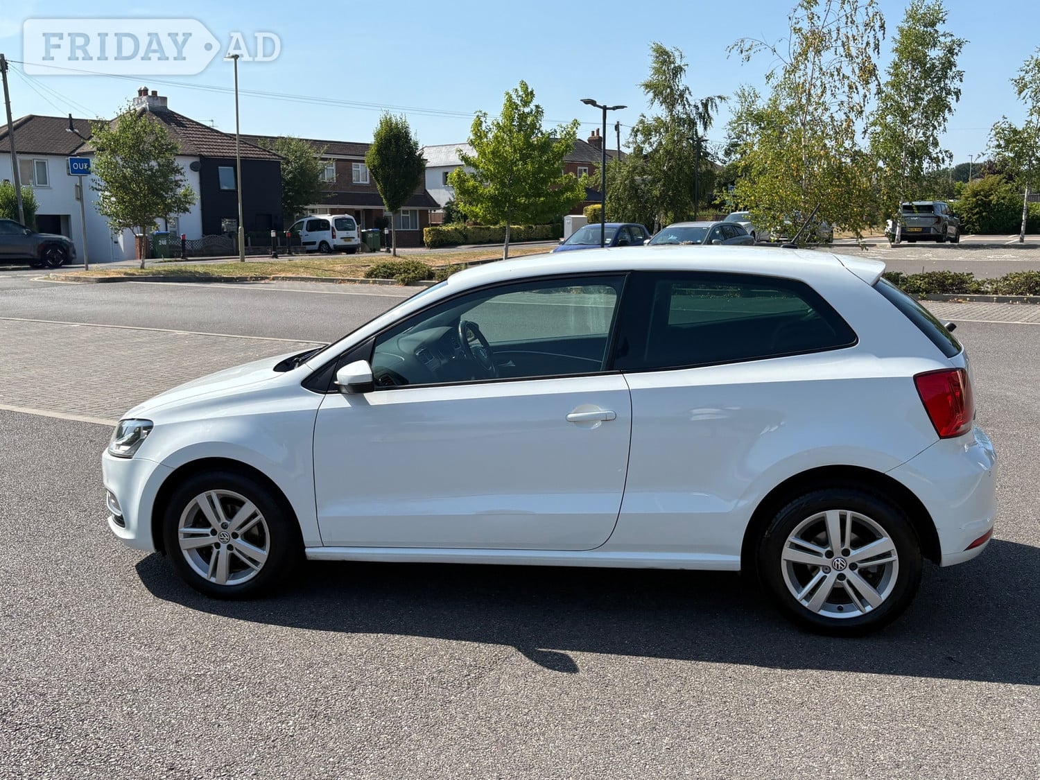 Volkswagen Polo 2016 - Cars