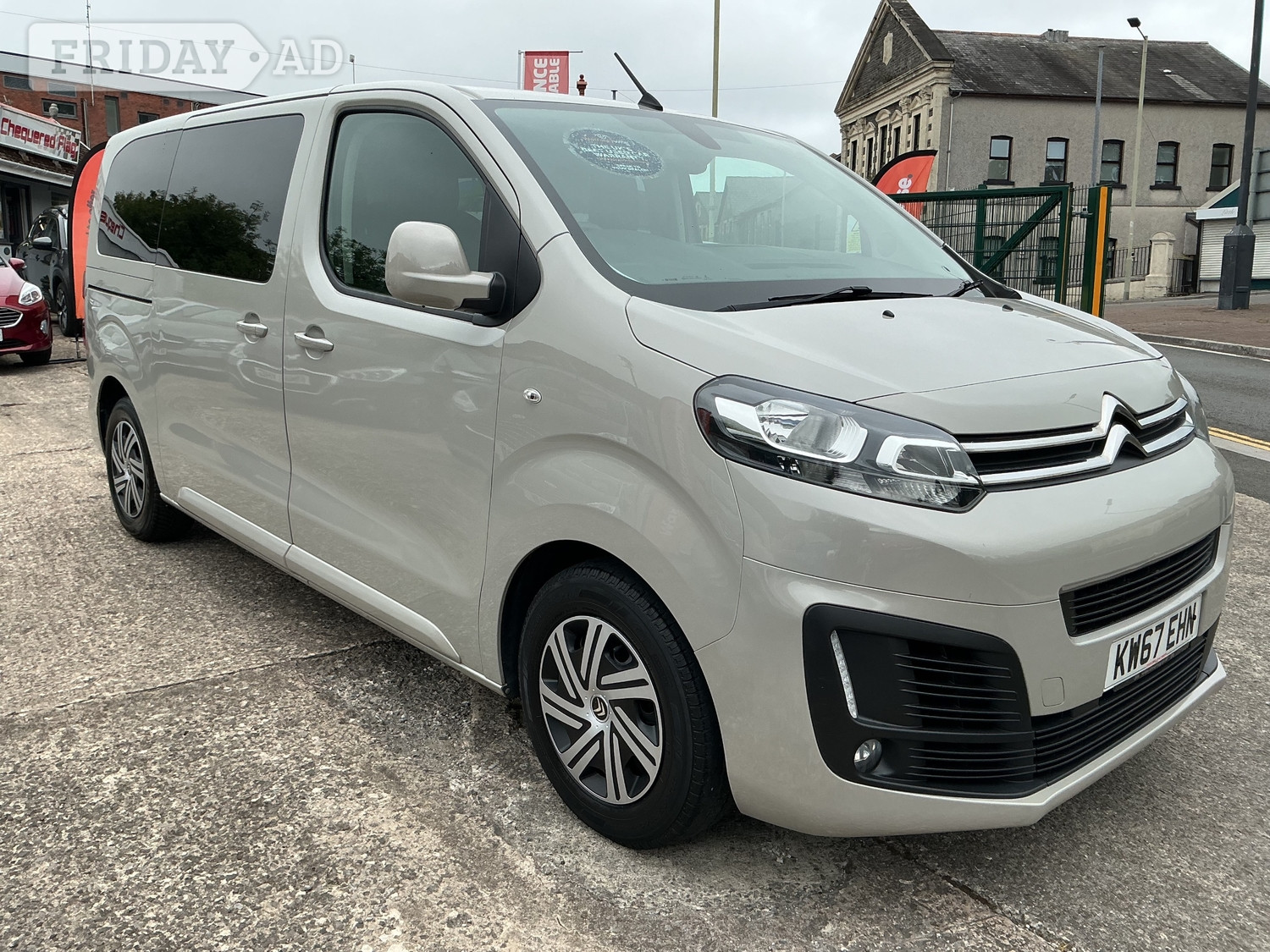 [ berth ]Citroen Spacetourer