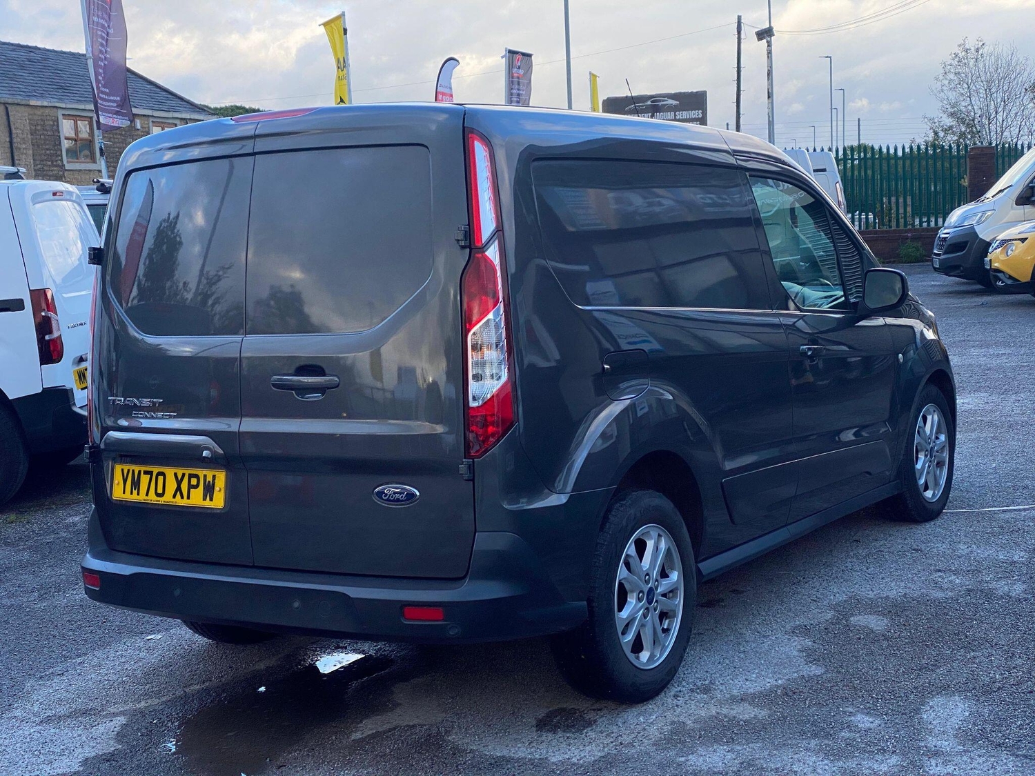 Ford Transit Connect 2021 - Vans & Commercial Vehicles in Manchester