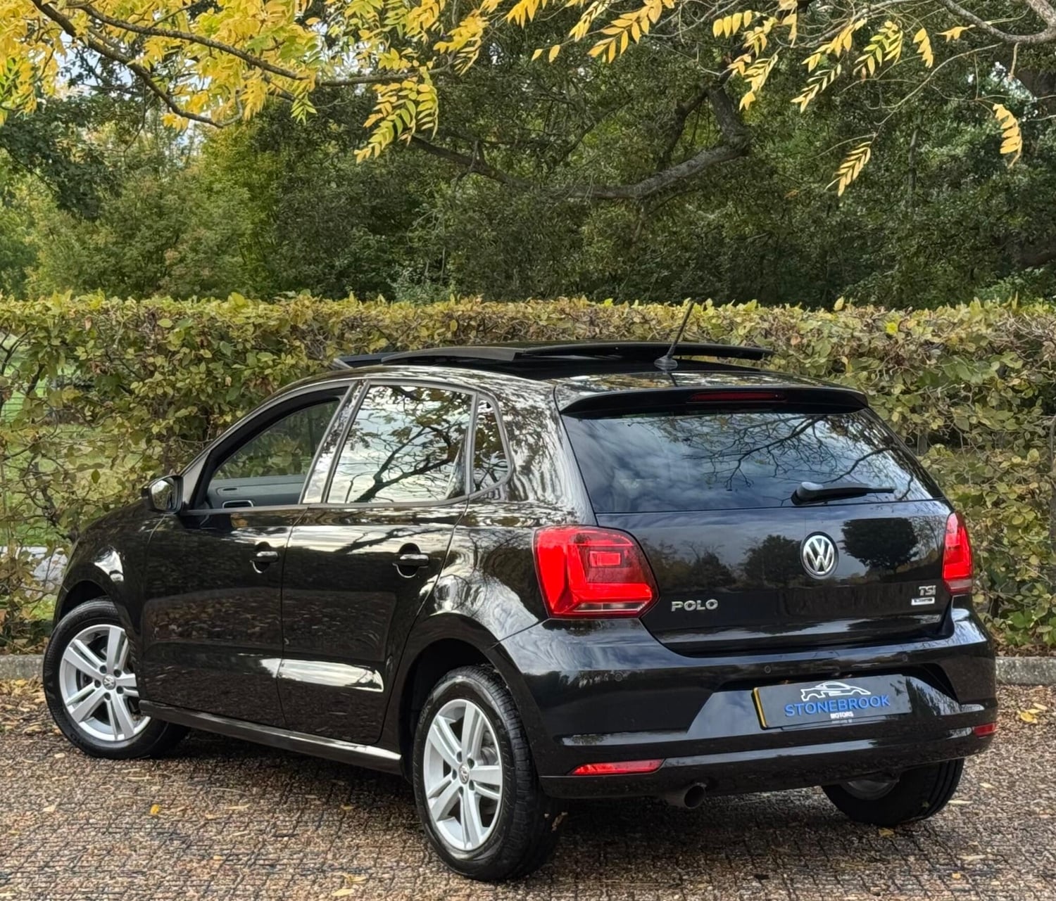 Volkswagen Polo 2018 - Cars in Hillingdon