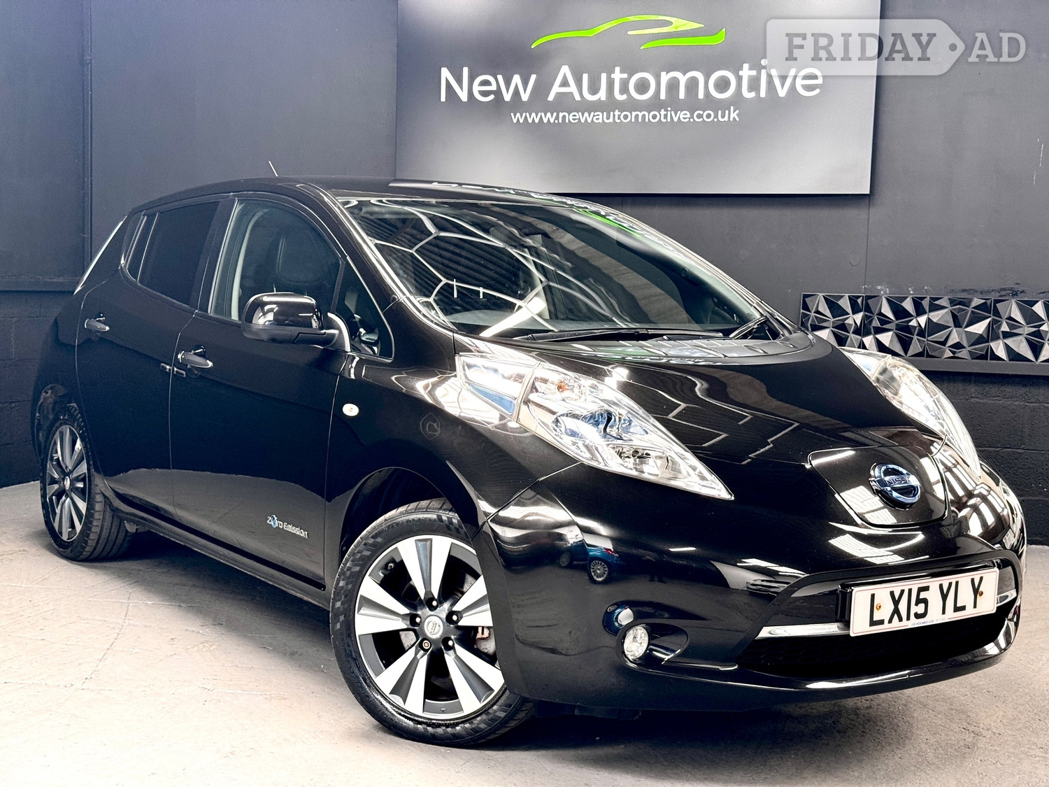 Nissan LEAF 2015 in Sutton Coldfield