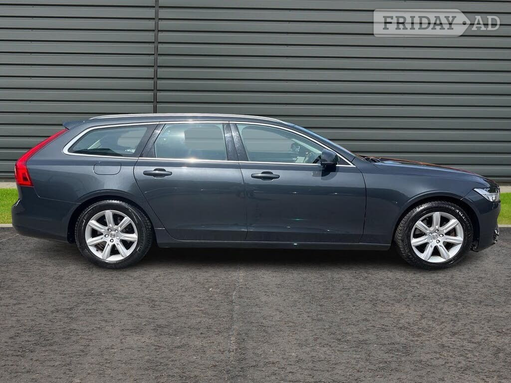 Volvo V90 2016 in Slough