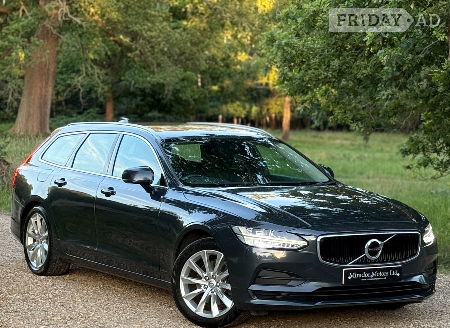 Volvo V90 2016 in Slough