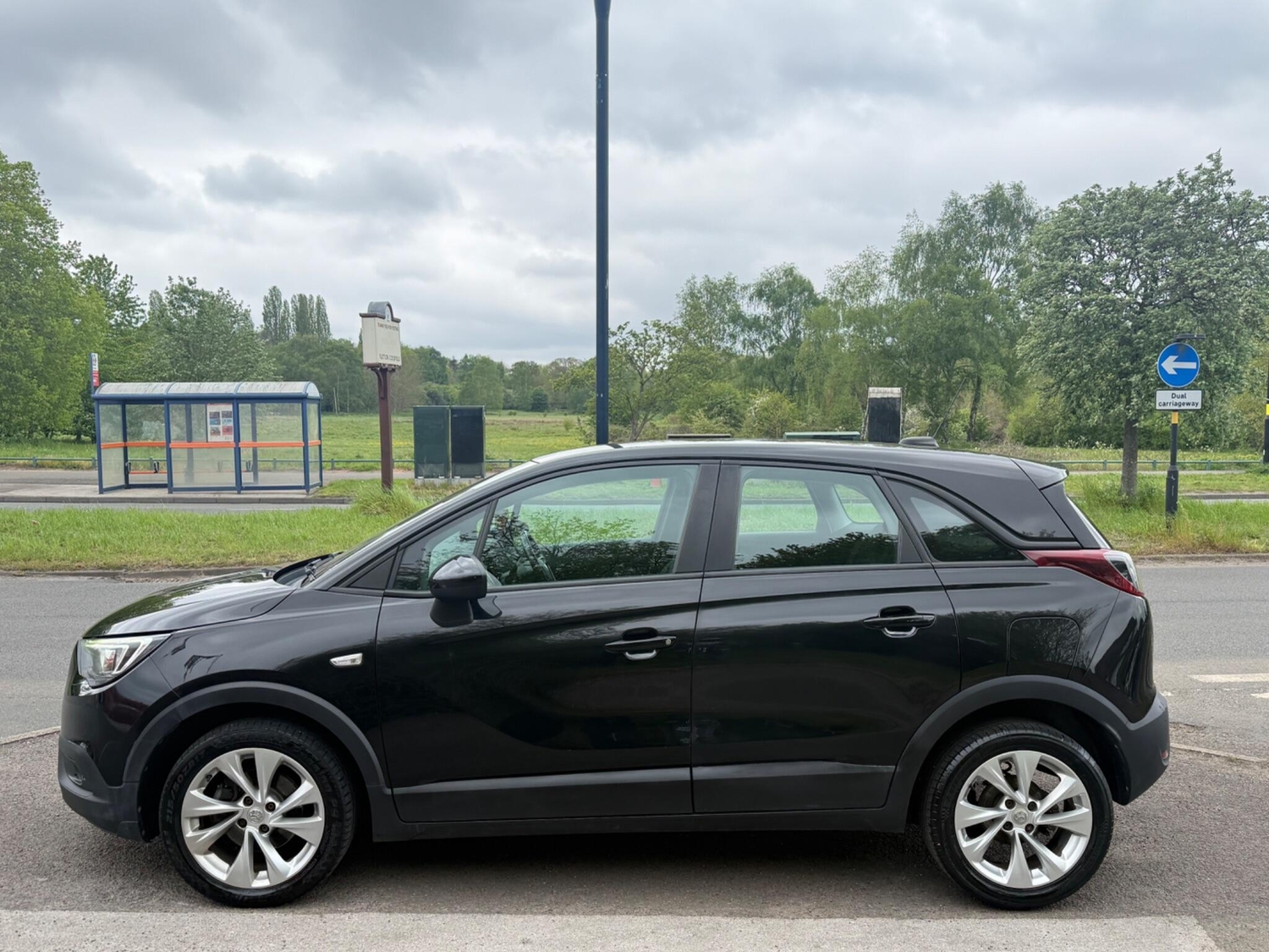 Vauxhall Crossland X 2019 - Cars