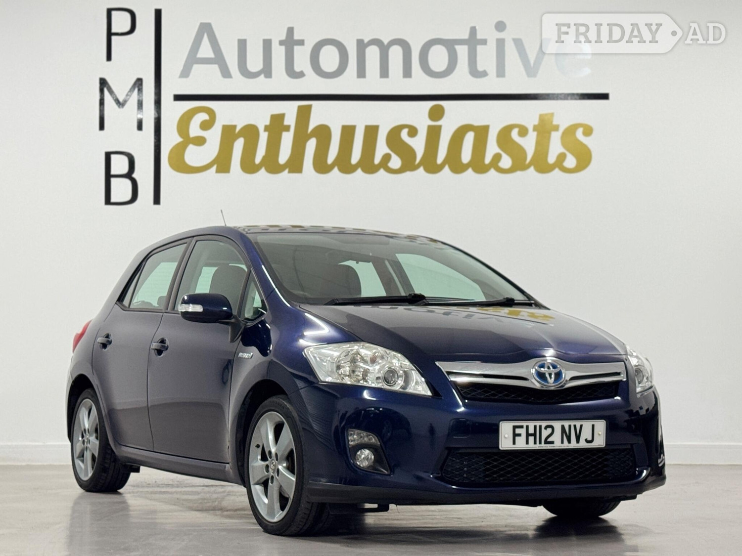 Toyota Auris 2012 in Petersfield