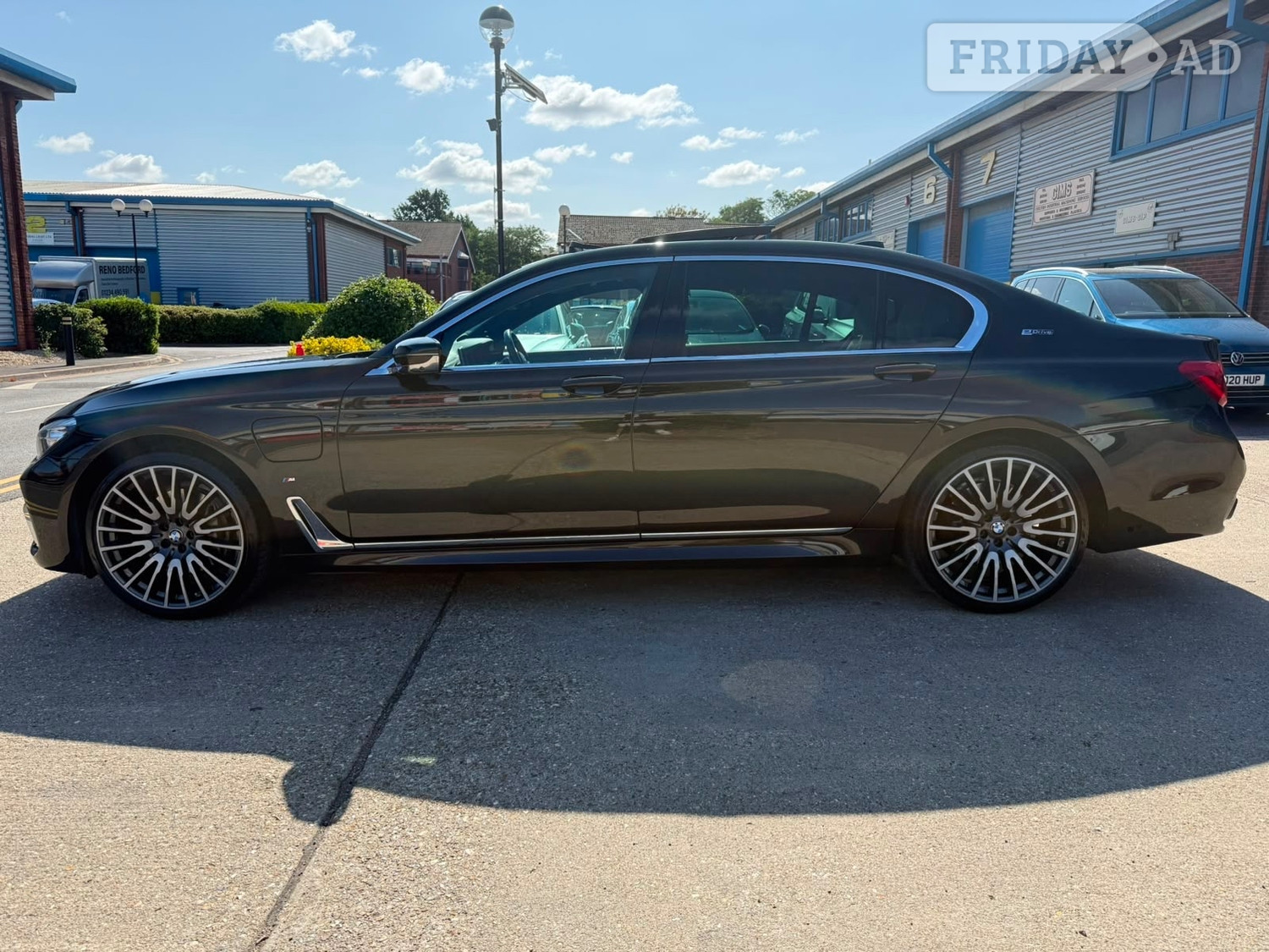 [ berth ]BMW 7 Series